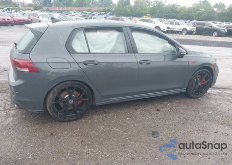 2024 Volkswagen Golf Gti 2.0T 380 Se z USA, uszkodzony, nr VIN WVW2A7CD8RW232952